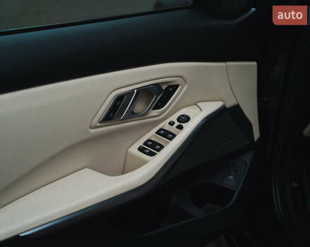 Чорний БМВ 3 Серія, об'ємом двигуна 2 л та пробігом 115 тис. км за 28900 $, фото 36 на Automoto.ua