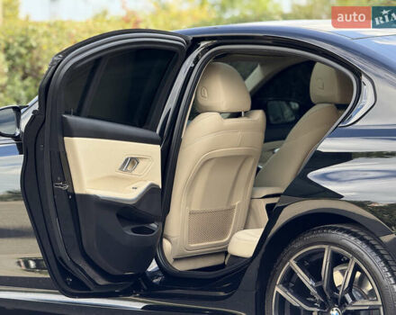 Чорний БМВ 3 Серія, об'ємом двигуна 2 л та пробігом 75 тис. км за 32900 $, фото 28 на Automoto.ua