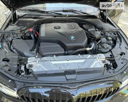 Чорний БМВ 3 Серія, об'ємом двигуна 2 л та пробігом 17 тис. км за 30999 $, фото 6 на Automoto.ua