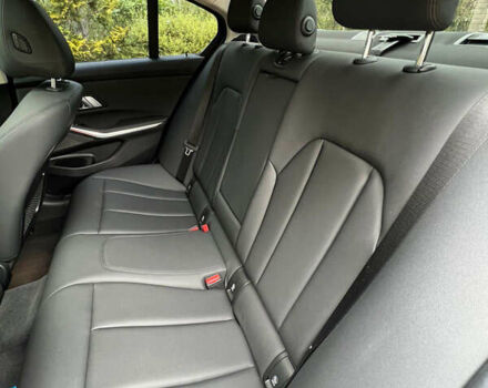 Черный БМВ 3 Серия, объемом двигателя 2 л и пробегом 113 тыс. км за 32000 $, фото 8 на Automoto.ua