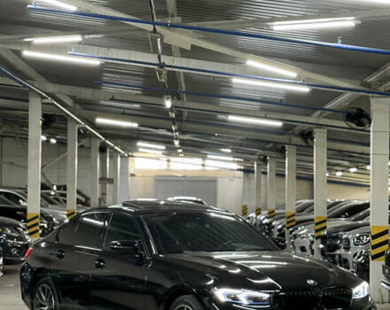 Чорний БМВ 3 Серія, об'ємом двигуна 2 л та пробігом 160 тис. км за 28900 $, фото 4 на Automoto.ua