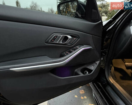 Черный БМВ 3 Серия, объемом двигателя 2 л и пробегом 111 тыс. км за 34500 $, фото 9 на Automoto.ua
