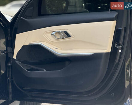 Чорний БМВ 3 Серія, об'ємом двигуна 2 л та пробігом 75 тис. км за 32900 $, фото 37 на Automoto.ua