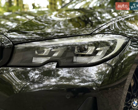 Чорний БМВ 3 Серія, об'ємом двигуна 2 л та пробігом 177 тис. км за 28300 $, фото 5 на Automoto.ua