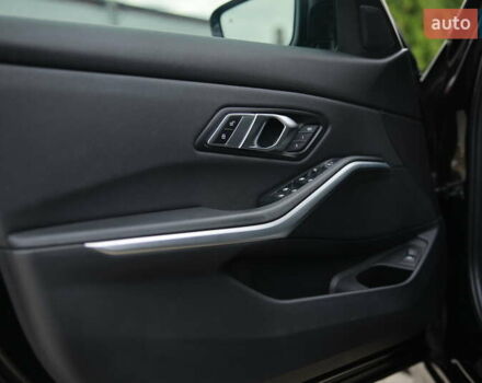 Черный БМВ 3 Серия, объемом двигателя 2 л и пробегом 162 тыс. км за 32000 $, фото 12 на Automoto.ua