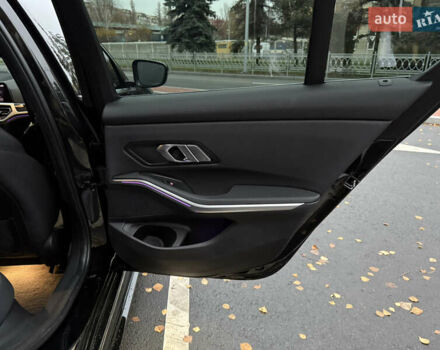 Черный БМВ 3 Серия, объемом двигателя 2 л и пробегом 111 тыс. км за 34500 $, фото 14 на Automoto.ua