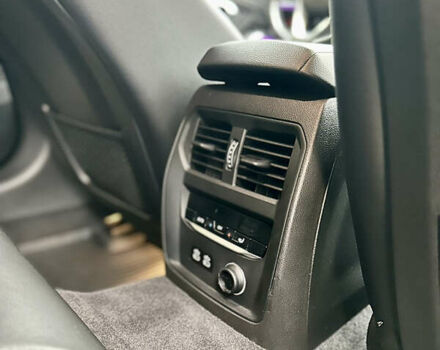 Чорний БМВ 3 Серія, об'ємом двигуна 2 л та пробігом 167 тис. км за 25999 $, фото 20 на Automoto.ua