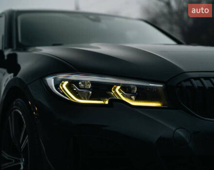 Чорний БМВ 3 Серія, об'ємом двигуна 2 л та пробігом 115 тис. км за 28900 $, фото 2 на Automoto.ua