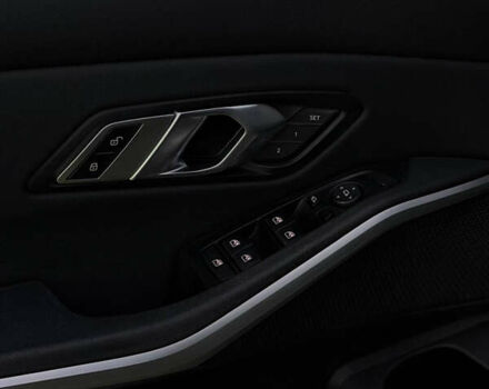 Черный БМВ 3 Серия, объемом двигателя 2 л и пробегом 170 тыс. км за 22900 $, фото 34 на Automoto.ua