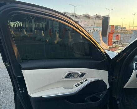 БМВ 3 Серия 2020 в Одессе на Automoto.ua Черный БМВ 3 Серия, объемом двигателя 2 л и пробегом 50 тыс. км за 30500 $, фото 5 на Automoto.ua