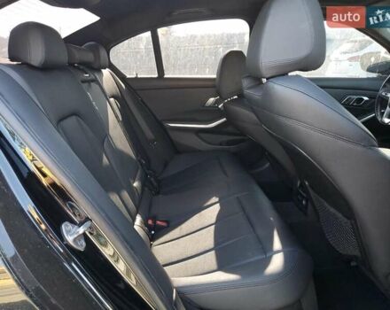 БМВ 3 Серия 2020 в Киеве на Automoto.ua Черный БМВ 3 Серия, объемом двигателя 2 л и пробегом 134 тыс. км за 10700 $, фото 9 на Automoto.ua