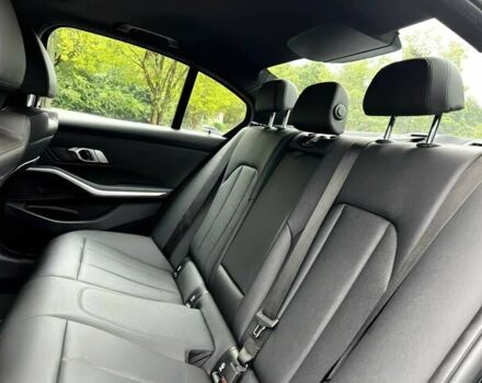 Черный БМВ 3 Серия, объемом двигателя 2 л и пробегом 37 тыс. км за 9000 $, фото 10 на Automoto.ua