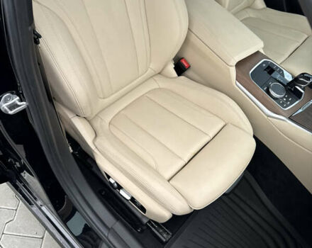 Чорний БМВ 3 Серія, об'ємом двигуна 2 л та пробігом 54 тис. км за 29499 $, фото 7 на Automoto.ua