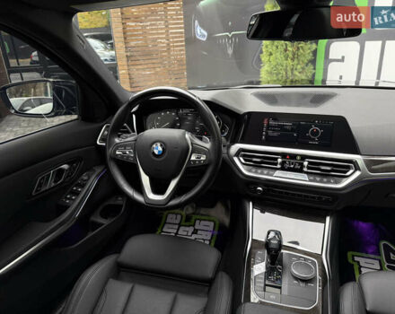 Чорний БМВ 3 Серія, об'ємом двигуна 2 л та пробігом 43 тис. км за 28990 $, фото 24 на Automoto.ua