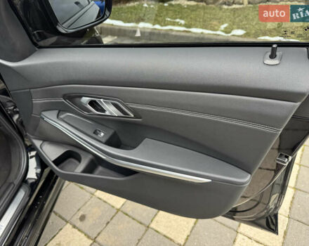 Чорний БМВ 3 Серія, об'ємом двигуна 2 л та пробігом 166 тис. км за 28900 $, фото 46 на Automoto.ua