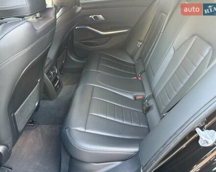БМВ 3 Серия 2020 в Гниване на Automoto.ua Черный БМВ 3 Серия, объемом двигателя 2 л и пробегом 165 тыс. км за 28750 $, фото 16 на Automoto.ua