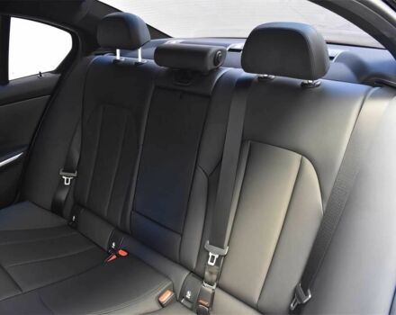 Чорний БМВ 3 Серія, об'ємом двигуна 2 л та пробігом 41 тис. км за 13700 $, фото 14 на Automoto.ua