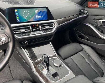 БМВ 3 Серия 2020 в Львове на Automoto.ua Черный БМВ 3 Серия, объемом двигателя 0 л и пробегом 200 тыс. км за 18499 $, фото 15 на Automoto.ua