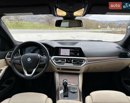 Чорний БМВ 3 Серія, об'ємом двигуна 2 л та пробігом 54 тис. км за 29499 $, фото 6 на Automoto.ua