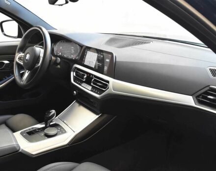 Чорний БМВ 3 Серія, об'ємом двигуна 2 л та пробігом 41 тис. км за 13700 $, фото 8 на Automoto.ua