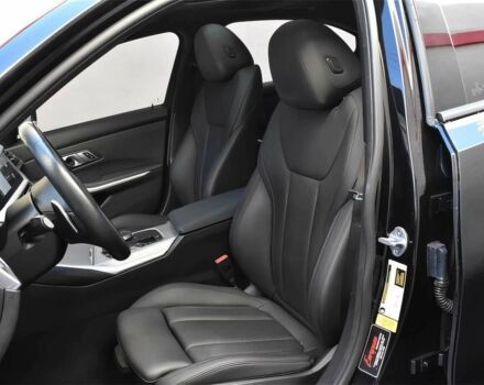 Чорний БМВ 3 Серія, об'ємом двигуна 2 л та пробігом 41 тис. км за 13700 $, фото 9 на Automoto.ua