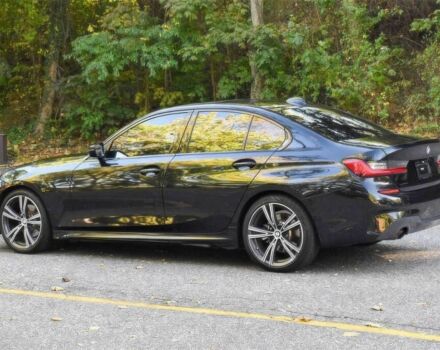 Чорний БМВ 3 Серія, об'ємом двигуна 2 л та пробігом 41 тис. км за 13700 $, фото 4 на Automoto.ua