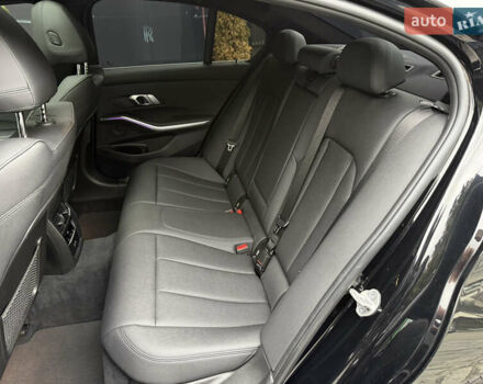 Чорний БМВ 3 Серія, об'ємом двигуна 2 л та пробігом 43 тис. км за 28990 $, фото 40 на Automoto.ua