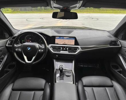 Чорний БМВ 3 Серія, об'ємом двигуна 2 л та пробігом 34 тис. км за 9600 $, фото 12 на Automoto.ua