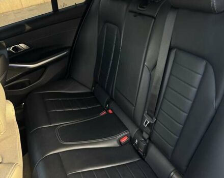 БМВ 3 Серия 2021 в Киеве на Automoto.ua Черный БМВ 3 Серия, объемом двигателя 2 л и пробегом 72 тыс. км за 33500 $, фото 15 на Automoto.ua