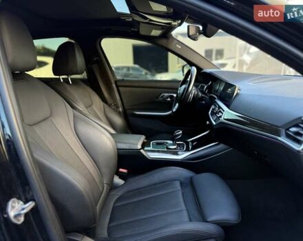БМВ 3 Серия 2021 в Львове на Automoto.ua Черный БМВ 3 Серия, объемом двигателя 2 л и пробегом 79 тыс. км за 26900 $, фото 72 на Automoto.ua