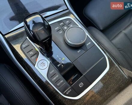 БМВ 3 Серия 2021 в Львове на Automoto.ua Черный БМВ 3 Серия, объемом двигателя 2 л и пробегом 79 тыс. км за 26900 $, фото 92 на Automoto.ua
