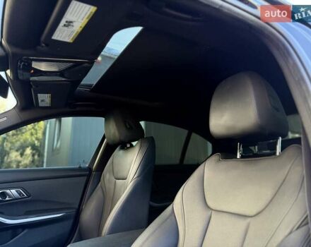 БМВ 3 Серия 2021 в Львове на Automoto.ua Черный БМВ 3 Серия, объемом двигателя 2 л и пробегом 79 тыс. км за 26900 $, фото 50 на Automoto.ua