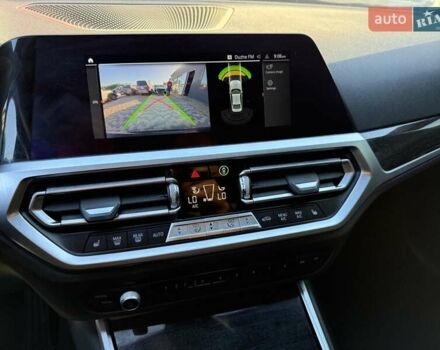 БМВ 3 Серия 2021 в Львове на Automoto.ua Черный БМВ 3 Серия, объемом двигателя 2 л и пробегом 79 тыс. км за 26900 $, фото 93 на Automoto.ua