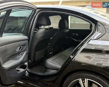 Черный БМВ 3 Серия, объемом двигателя 2 л и пробегом 38 тыс. км за 32500 $, фото 11 на Automoto.ua