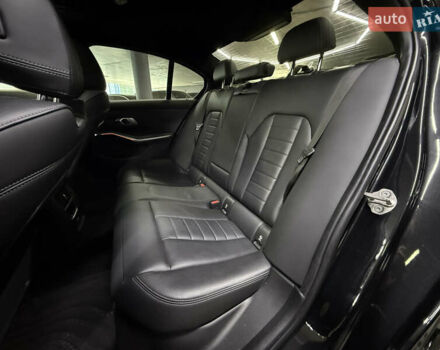 БМВ 3 Серія 2021 у Одесі на Automoto.ua Чорний БМВ 3 Серія, об'ємом двигуна 3 л та пробігом 53 тис. км за 41900 $, фото 20 на Automoto.ua
