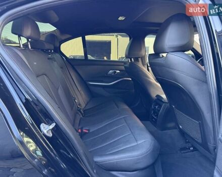 БМВ 3 Серия 2021 в Львове на Automoto.ua Черный БМВ 3 Серия, объемом двигателя 2 л и пробегом 79 тыс. км за 26900 $, фото 103 на Automoto.ua