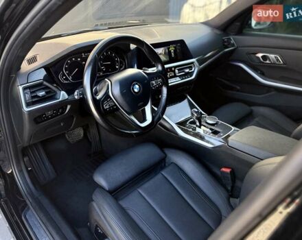 БМВ 3 Серия 2021 в Львове на Automoto.ua Черный БМВ 3 Серия, объемом двигателя 2 л и пробегом 79 тыс. км за 26900 $, фото 41 на Automoto.ua