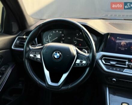 БМВ 3 Серия 2021 в Львове на Automoto.ua Черный БМВ 3 Серия, объемом двигателя 2 л и пробегом 79 тыс. км за 26900 $, фото 87 на Automoto.ua