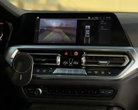 БМВ 3 Серия 2021 в Львове на Automoto.ua Черный БМВ 3 Серия, объемом двигателя 3 л и пробегом 105 тыс. км за 40000 $, фото 18 на Automoto.ua