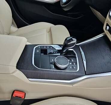 Чорний БМВ 3 Серія, об'ємом двигуна 2 л та пробігом 41 тис. км за 28999 $, фото 41 на Automoto.ua