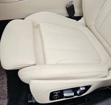 Чорний БМВ 3 Серія, об'ємом двигуна 2 л та пробігом 41 тис. км за 28999 $, фото 58 на Automoto.ua