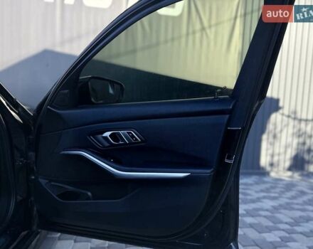 БМВ 3 Серия 2021 в Львове на Automoto.ua Черный БМВ 3 Серия, объемом двигателя 2 л и пробегом 79 тыс. км за 26900 $, фото 66 на Automoto.ua