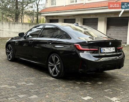Черный БМВ 3 Серия, объемом двигателя 2 л и пробегом 38 тыс. км за 32500 $, фото 5 на Automoto.ua