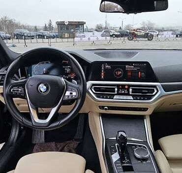 Чорний БМВ 3 Серія, об'ємом двигуна 2 л та пробігом 41 тис. км за 28999 $, фото 62 на Automoto.ua