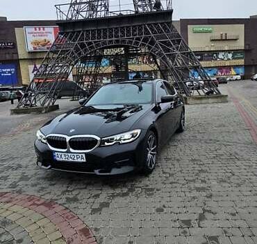 Чорний БМВ 3 Серія, об'ємом двигуна 2 л та пробігом 41 тис. км за 28999 $, фото 1 на Automoto.ua