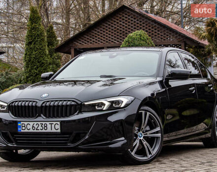Черный БМВ 3 Серия, объемом двигателя 2 л и пробегом 6 тыс. км за 37800 $, фото 5 на Automoto.ua