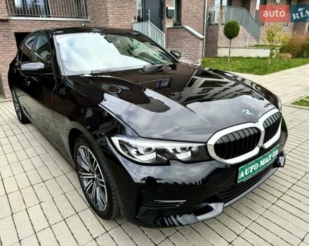 Черный БМВ 3 Серия, объемом двигателя 2 л и пробегом 17 тыс. км за 39500 $, фото 3 на Automoto.ua