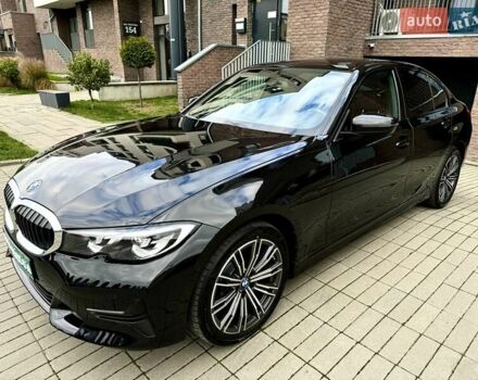 Черный БМВ 3 Серия, объемом двигателя 2 л и пробегом 17 тыс. км за 39500 $, фото 9 на Automoto.ua
