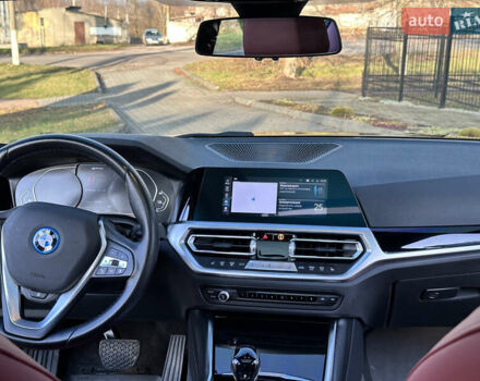 Черный БМВ 3 Серия, объемом двигателя 2 л и пробегом 52 тыс. км за 38000 $, фото 39 на Automoto.ua