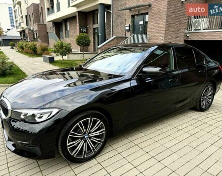 Черный БМВ 3 Серия, объемом двигателя 2 л и пробегом 17 тыс. км за 39500 $, фото 10 на Automoto.ua